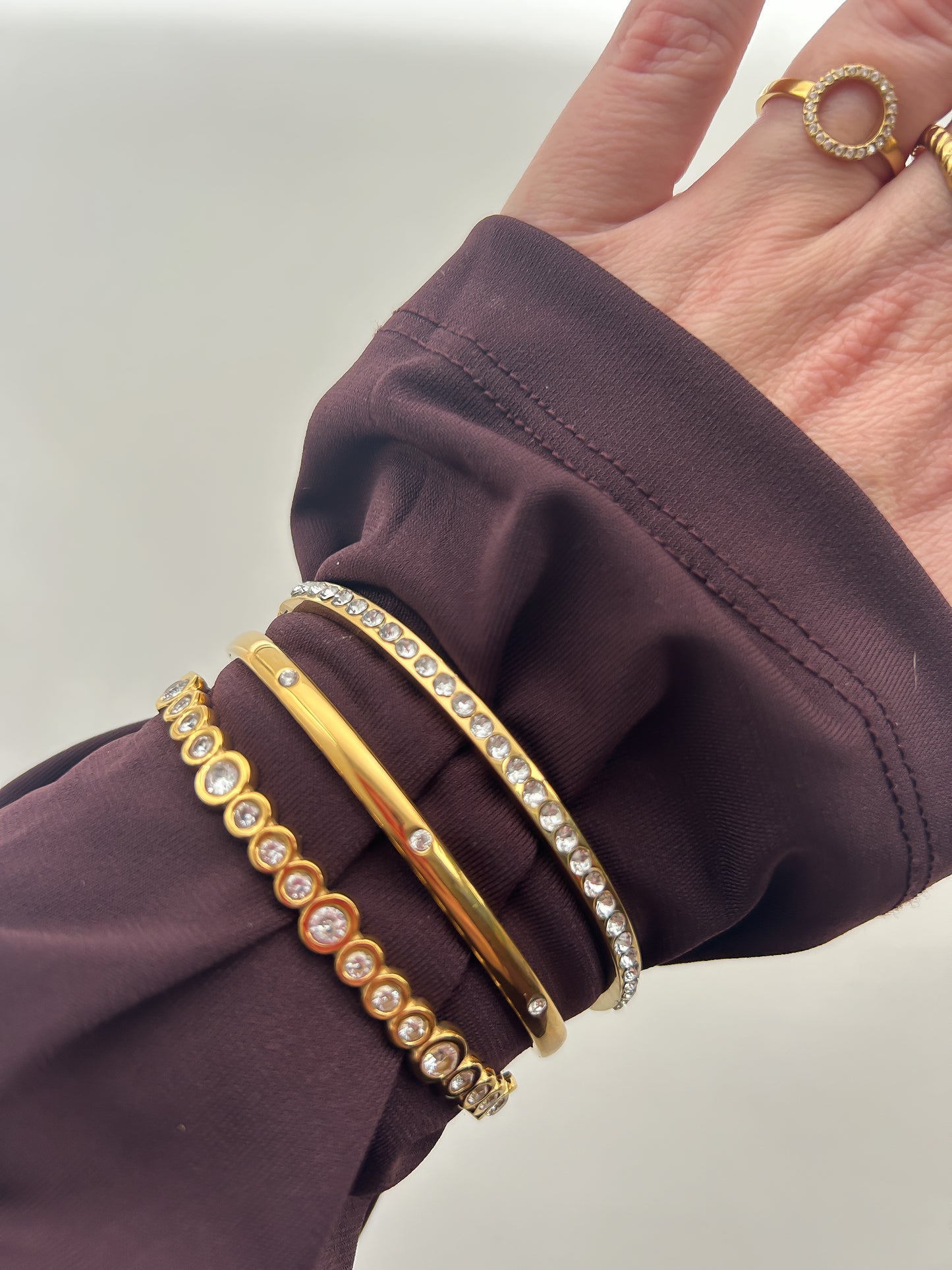 Subtle Shine Bangle - Frenky's Fashion