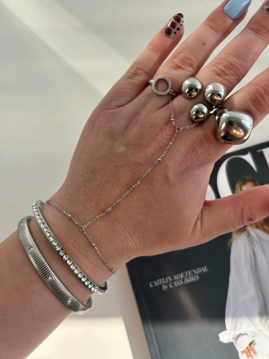 Hand Chain met bolletjes - Frenky's Fashion