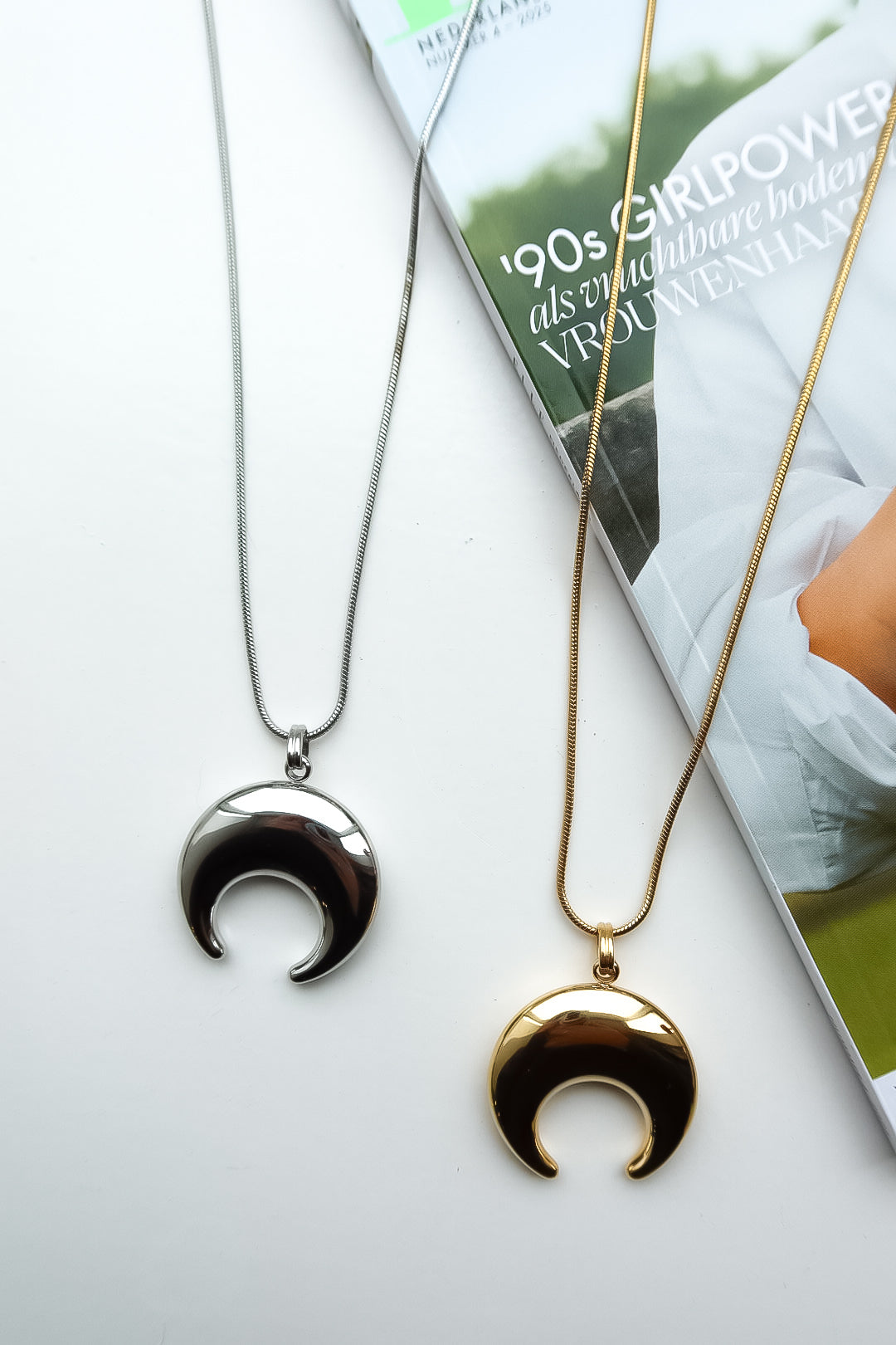 Moon Ketting