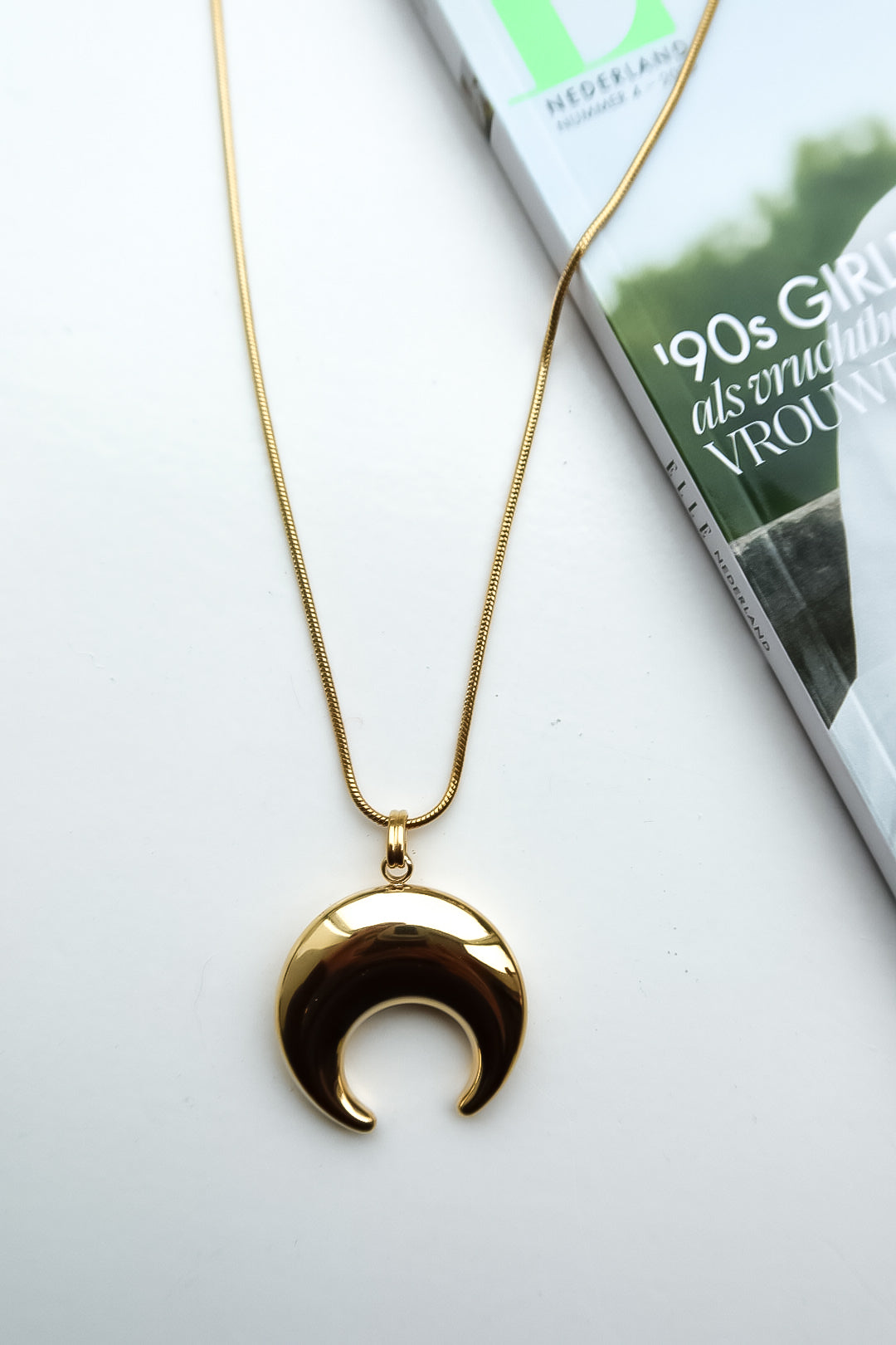 Moon Ketting