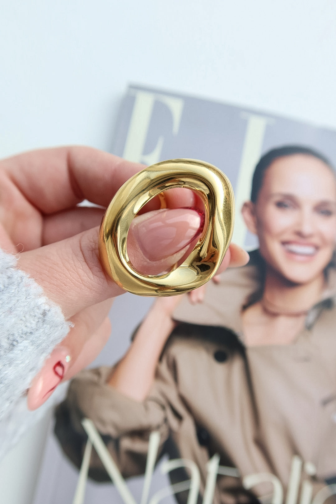 Luxe Loop Ring