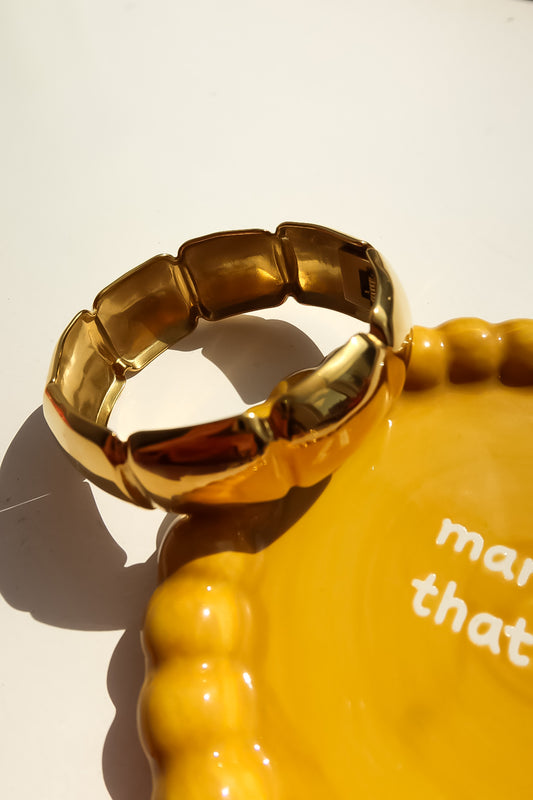 Chunky Gold Bangle - Frenky's Fashion